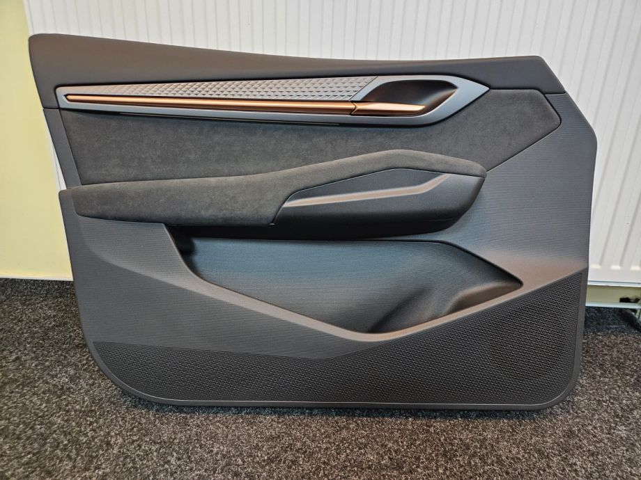 Fertige Türverkleidung